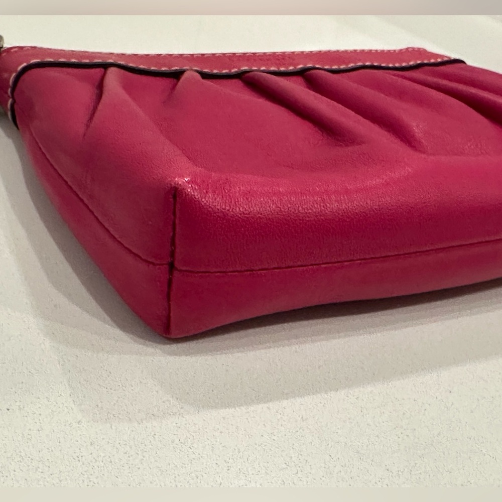 !! SOLD!! COACH PINK AND PURPLE PLEATED WRISTLETS NWOT - Picture 10 of 16